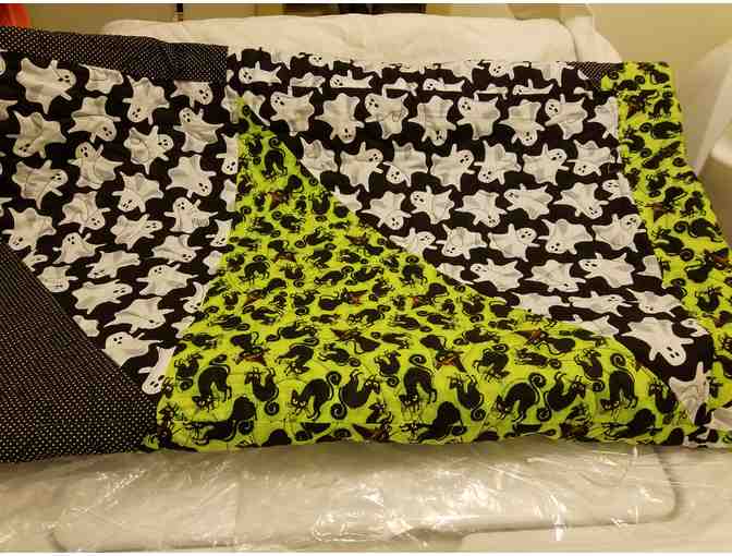 Halloween Themed Handmade quilt 66' x 66'