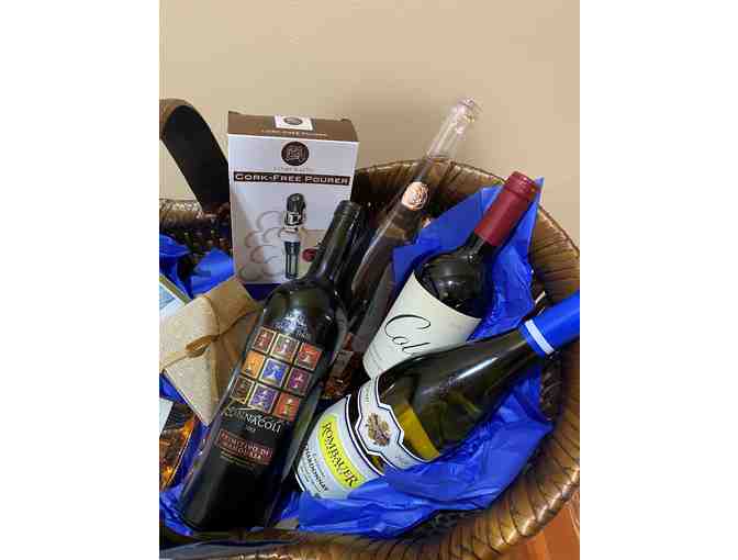 Wine and Dine Basket
