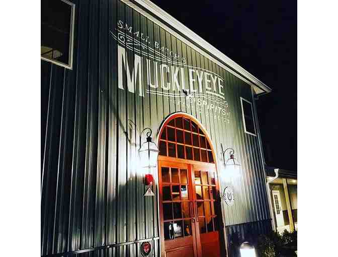 Muckleye Distillery Basket