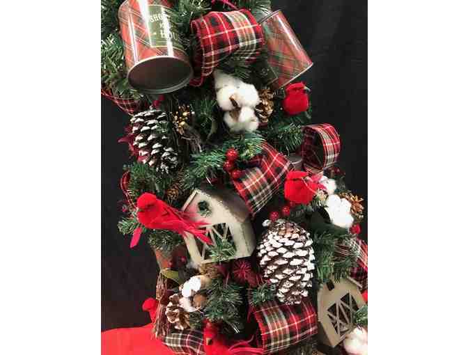 'Cardinal Christmas' Holiday Tree