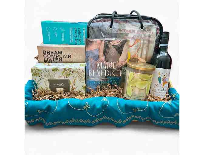 Comfort Basket - Weighted Blanket, Foot Massager, Moisture Set, Crime Book & Wine - Photo 1