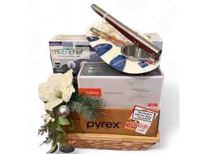 Kitchen Tools - $25 Shoprite Gift Card, Pyrex & More!