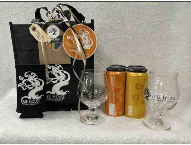 Tree House Brewing Company Gift Bag & Beer - Photo 1