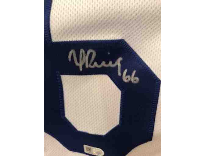 DODGERS ~ PUIG  Autographed Jersey!