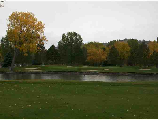 Yellowstone Country Club - One foursome with carts