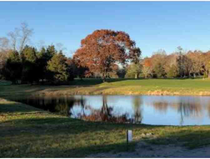 Kings Crossing Golf Club - a foursome with carts