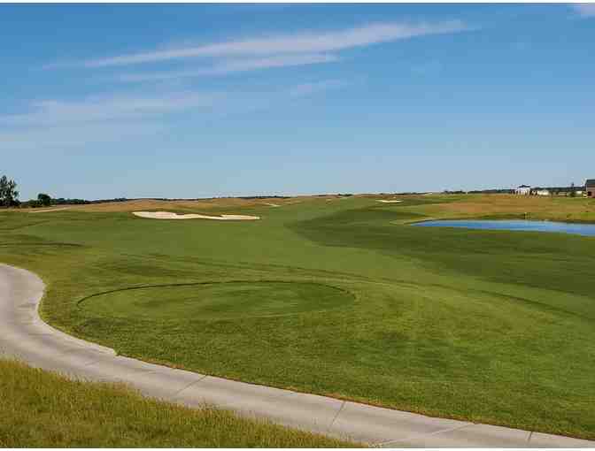 Oxbow Country Club - a foursome with carts and driving range