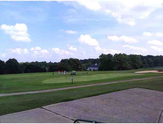 Links O'Tryon - Golf for four with range balls