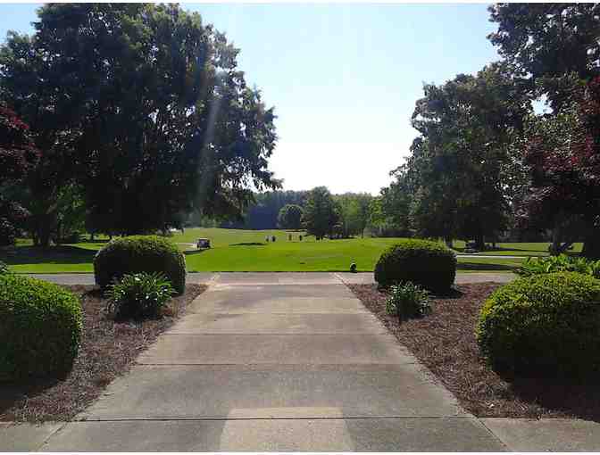 Links O'Tryon - Golf for four with range balls