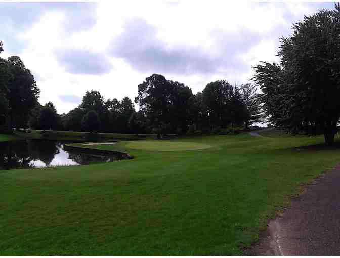 Links O'Tryon - Golf for four with range balls
