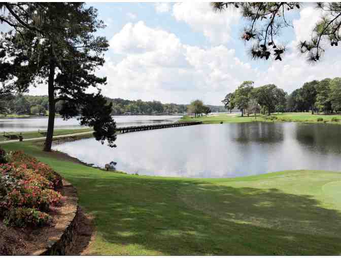 Houston Lake Country Club - One foursome with carts and range balls