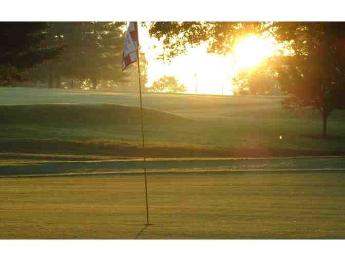 Lincoln Country Club - One foursome with carts