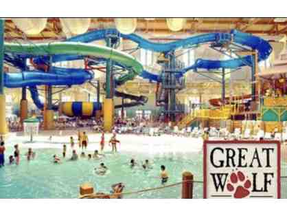Great Wolf Lodge Overnight Stay with Water park Passes for 5 PLUS $350 Gift Card
