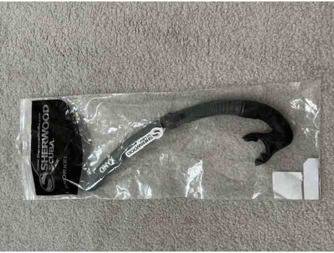 SCUBA SNORKEL: Sherwood 'Onyx' (Black, New)