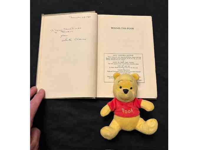 BOOK: 1943, VINTAGE "Winnie the Pooh" (Date Inscribed) - Photo 4