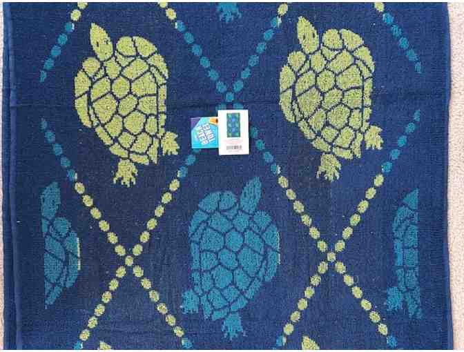 BEACH Towel (TURTLES) - Reversible, Super-Sized (72' x 36')