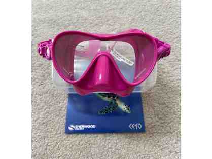 SCUBA MASK: Dive/Snorkel Sherwood (Magenta Color)