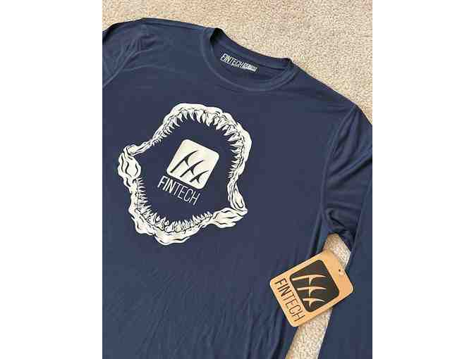 SHARK TOOTH Sun Shirt (UPF-50) - Medium, Longsleeve, - Photo 2