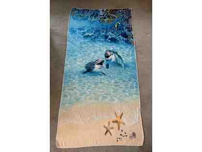1 DOLPHIN Towel - Microfiber, Oversized