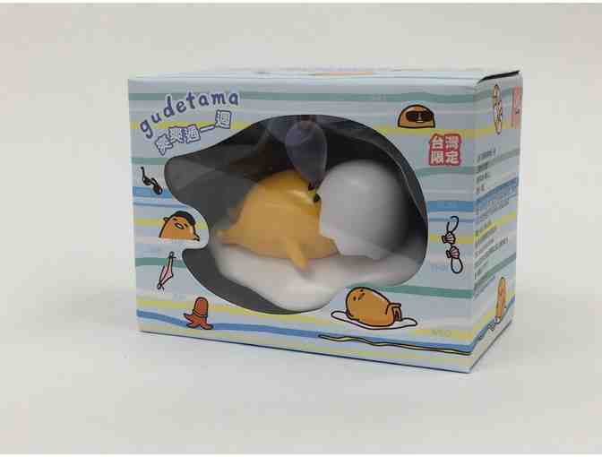 Gudetama Figurine Blowing Bubble + Yellow Padded Gudetama Coin Purse