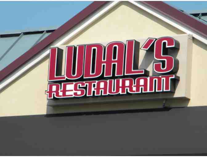 Ludals Restaurant - Photo 2