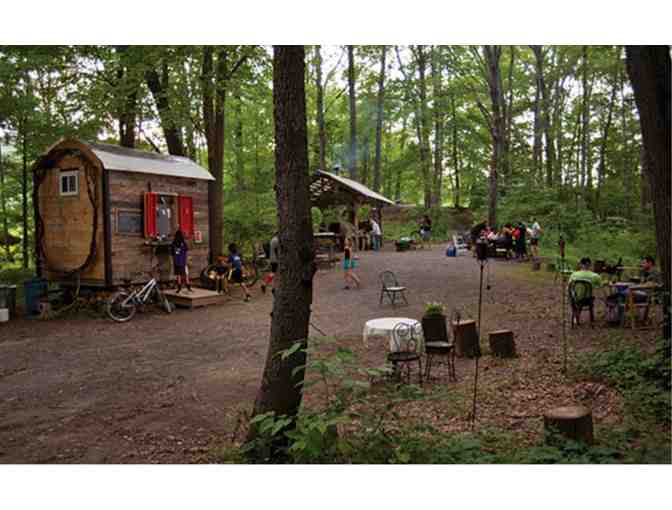 Rail Trail Cafe $25 gift certificate and bottle of Hetta Glogg