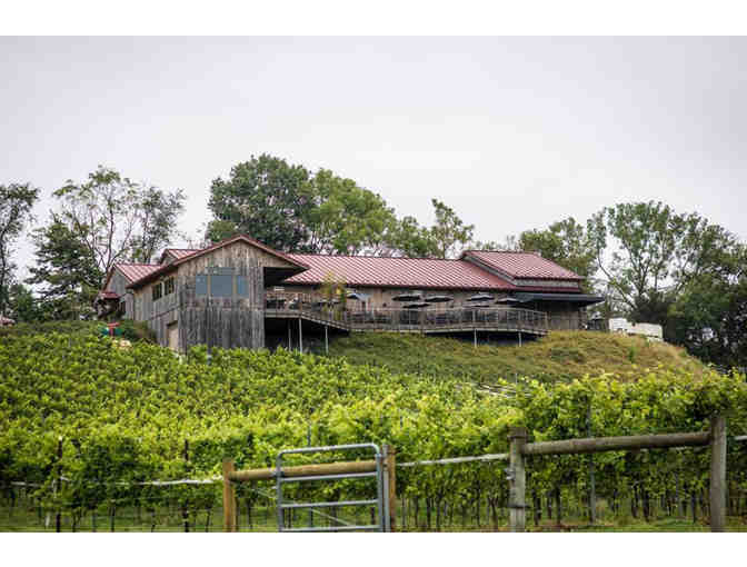 Wine Tasting Flights by Grandview Vineyard