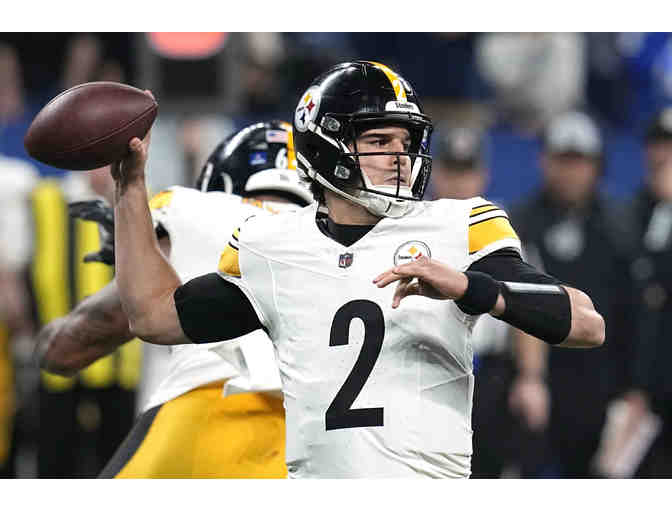 Steelers Nation - Preseason Club Level Tickets & One-of-a-kind Autographed Painting!
