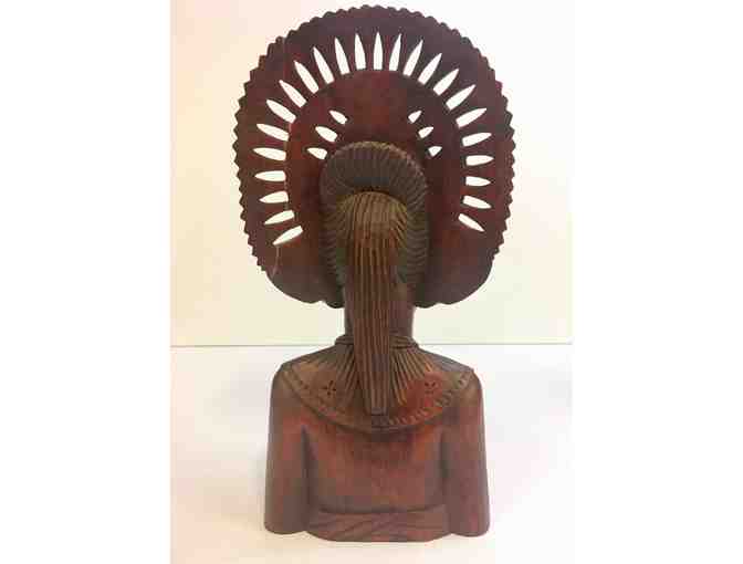 VINTAGE WOOD HAND CARVED BUST SCULPTURES