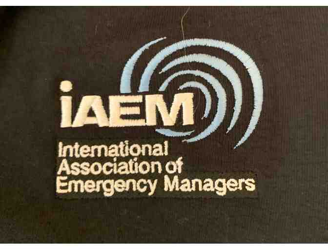 IAEM Women's Â¾ Length Sleeve V-Neck Pullover - Size Small