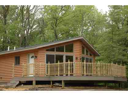 Cabin Stay + Golf in Scott County