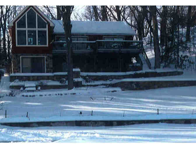 A Peaceful Weekend Getaway in Highland Lakes!