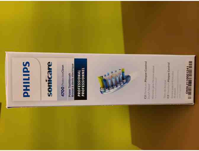 Sonicare Toothbrush and Teeth Whitening Package