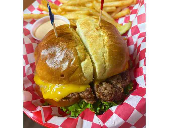 Ice Harbor Brewing Company: Dinner for 8 at the Marina