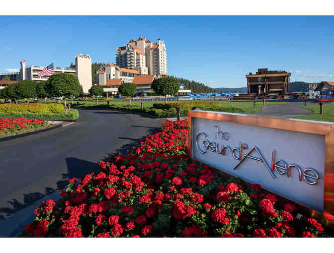 Coeur d'Alene Holiday Light Show Cruise and Stay on the Lake