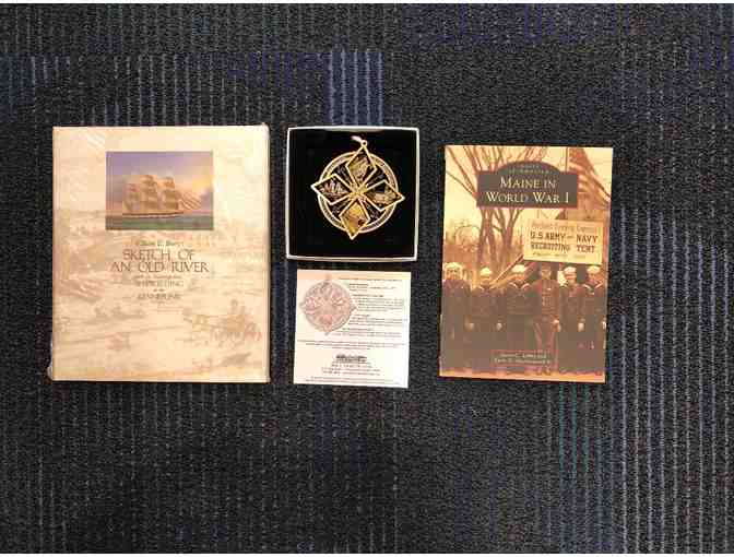Brick Store Museum Family Membership/2 Books and Heritage Ornament