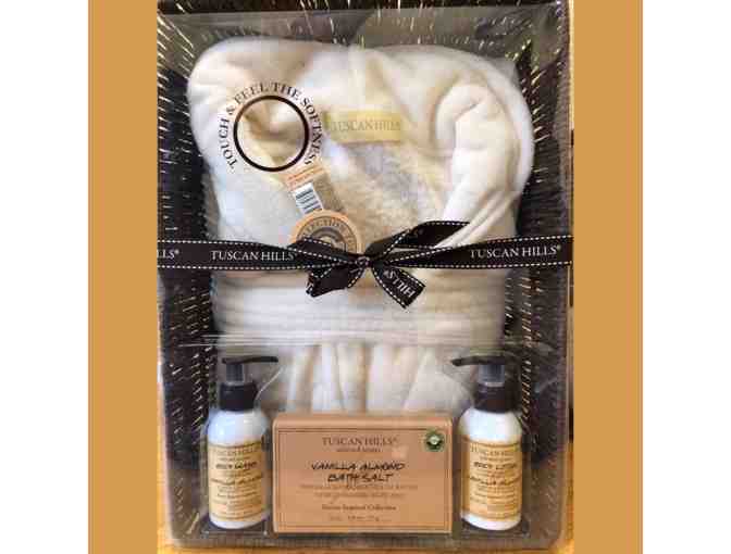 Tuscan Hills Vanilla Almond Bath Gift Set