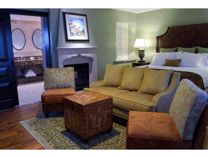 Three Nights in a Splendido Jacuzzi Suite for 2, Roman Spa Hot Springs Resort, Calistoga