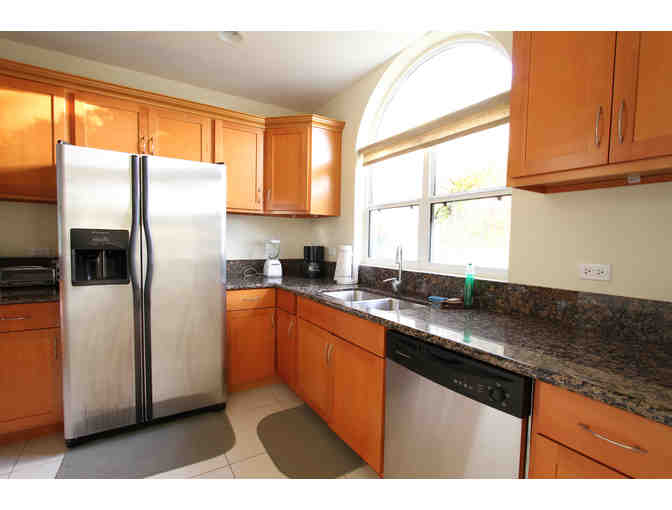 4 Nights for 2, 1 Bedroom Beachfront Apartment, Turtle Nest Inn, Bodden Town, Grand Cayman