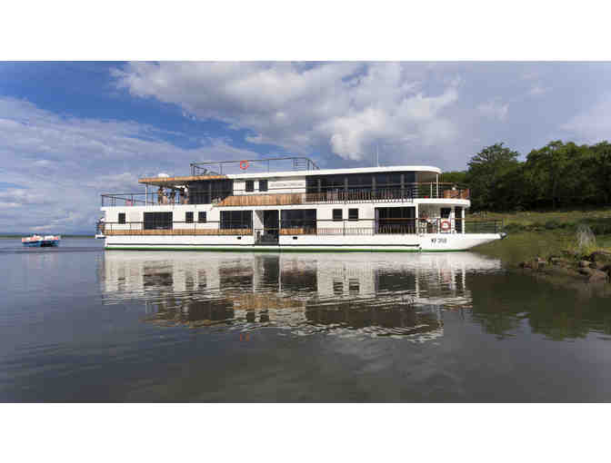 9 Day Southern Africa Land-and-Cruise Safari for 2, CroisiEurope Cruises