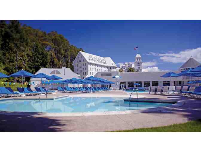 1 Night Mid-Week, Deluxe Bayview Room for 2, Claremont Club & Spa, Berkeley