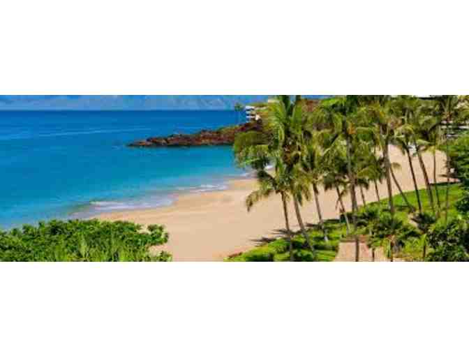 Four Nights and Dinner, Kaanapali Beach Hotel