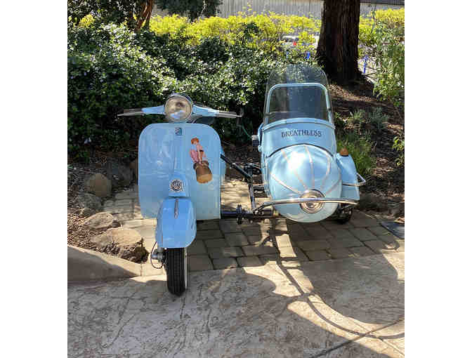 Sabrage Experience and Tasting, Breathless Sparkling Wines