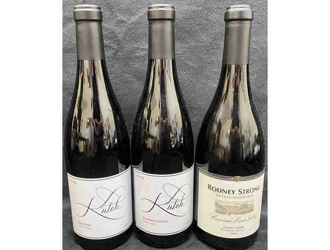 Mixed case of Pinot Noir