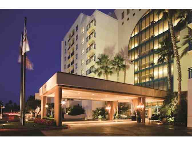 NEWPORT BEACH MARRIOTT BAYVIEW - TWO NIGHT STAY WITH BREAKFAST FOR TWO