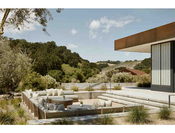 Central Coast Experience - Lunch and Four VIP Wine Tastings, Basket with Six Wines