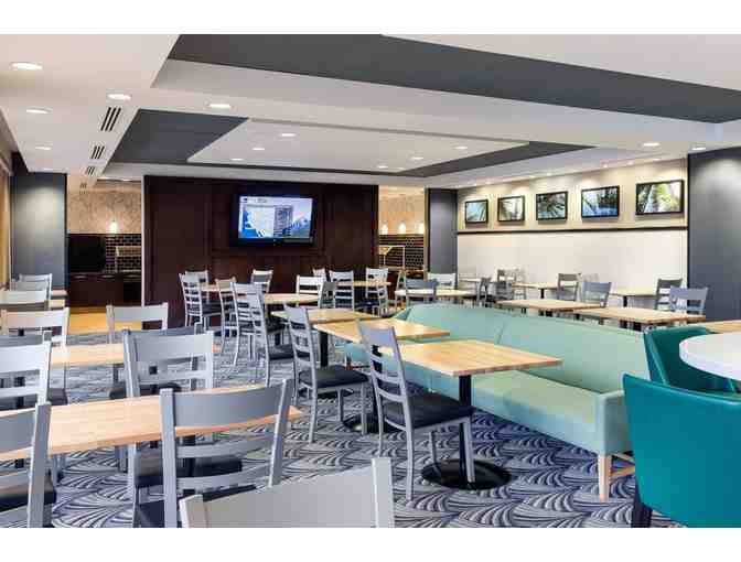 Residence Inn by Marriott Downtown Burbank -One Night Studio Suite + Breakfast + Parking