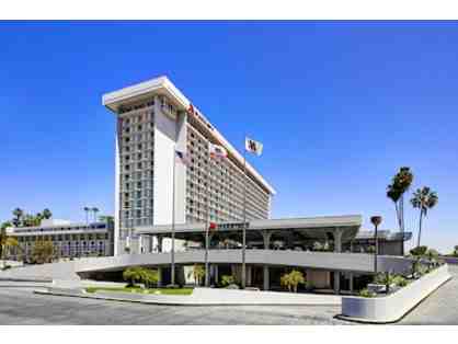 Los Angeles Airport Marriott - Two (2) Night Stay w/ Parking, MClub Access & Dinner for 2