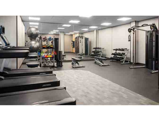 Courtyard Seattle Sea-Tac - One (1) Night Stay with Breakfast for 2 and Parking