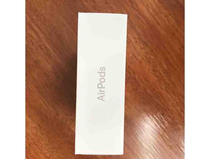 AirPods with Charging Case